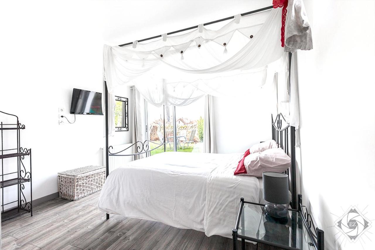 Appartement Lumineux A Voreppe Avec Piscine Zewnętrze zdjęcie